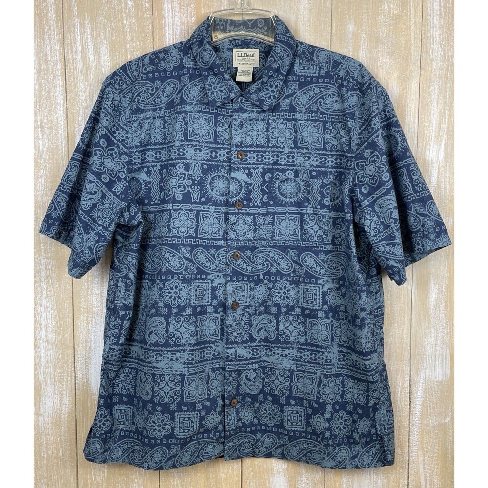 LL Bean Traditional Fit Mens Shirt Short Sleeve M Blue Paisley Hawaiian Bandana